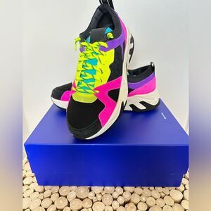 P448 | Dean Sneaker Euro size 43 men’s NEW NIB women’s 12 men’s 10 US sizing